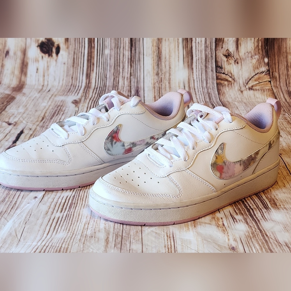 Nike Court Borough